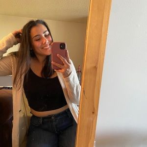 Meet your Posher, Melissa